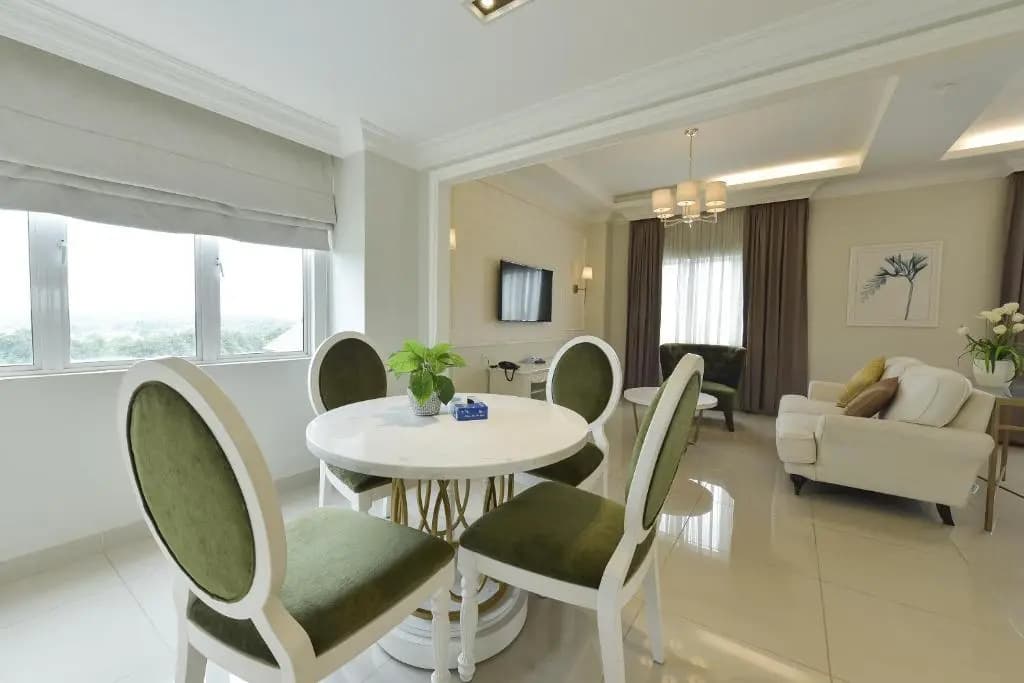 Savanna Hill Resort - photo 7
