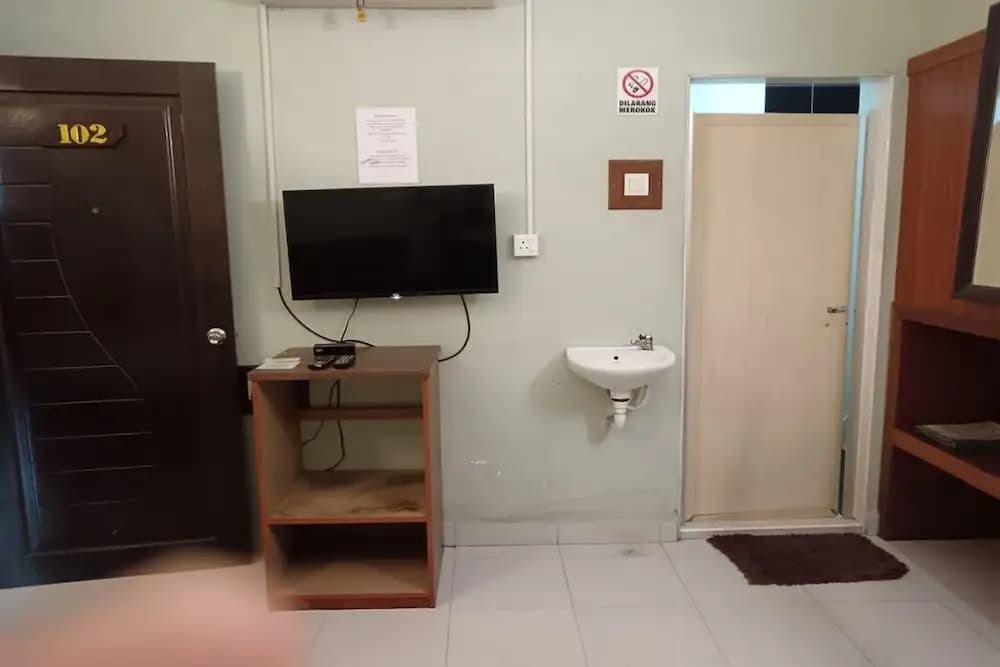 Fins Hotel, Alor Setar - photo 8