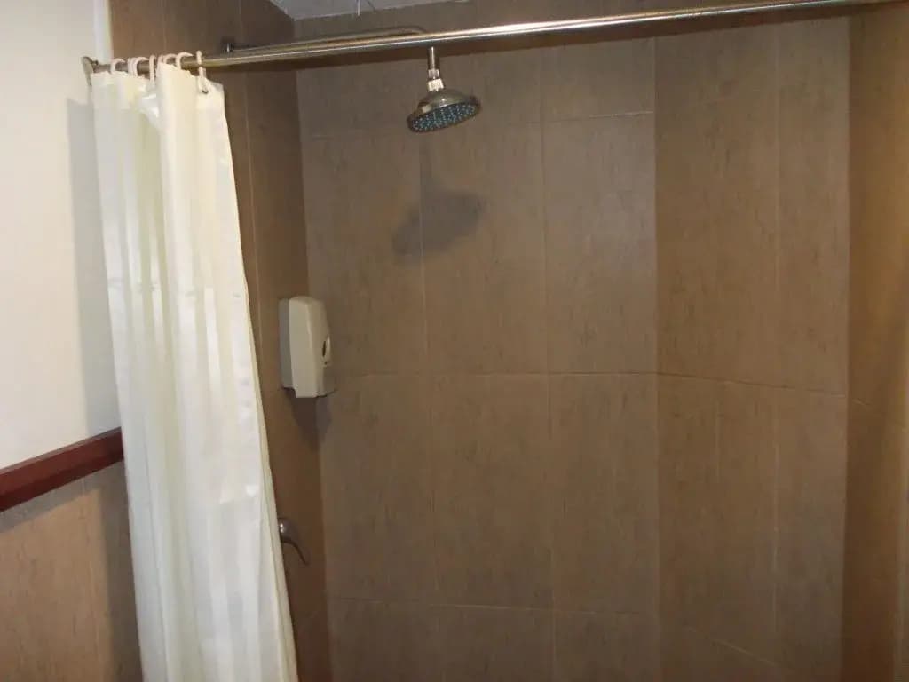 Hotel Sri Sutra - Bandar Puchong Jaya - photo 9