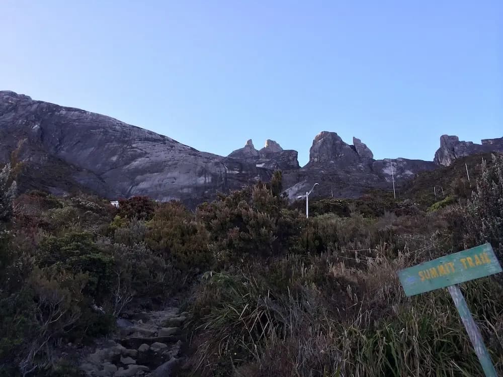 Laban Rata Resthouse - Hostel - photo 9