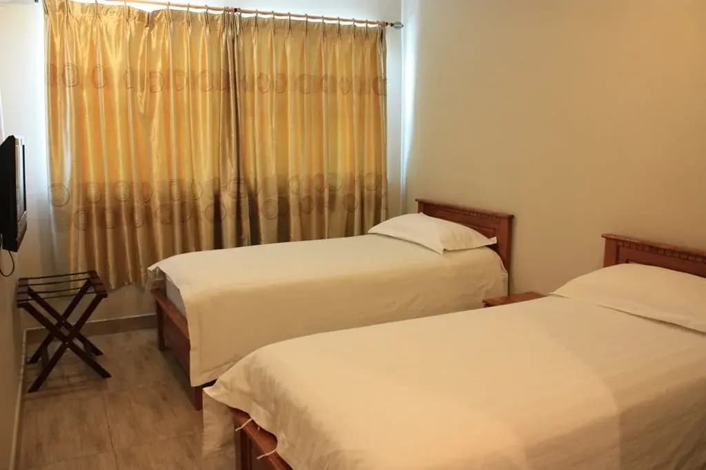SE Hotel 2 - photo 5