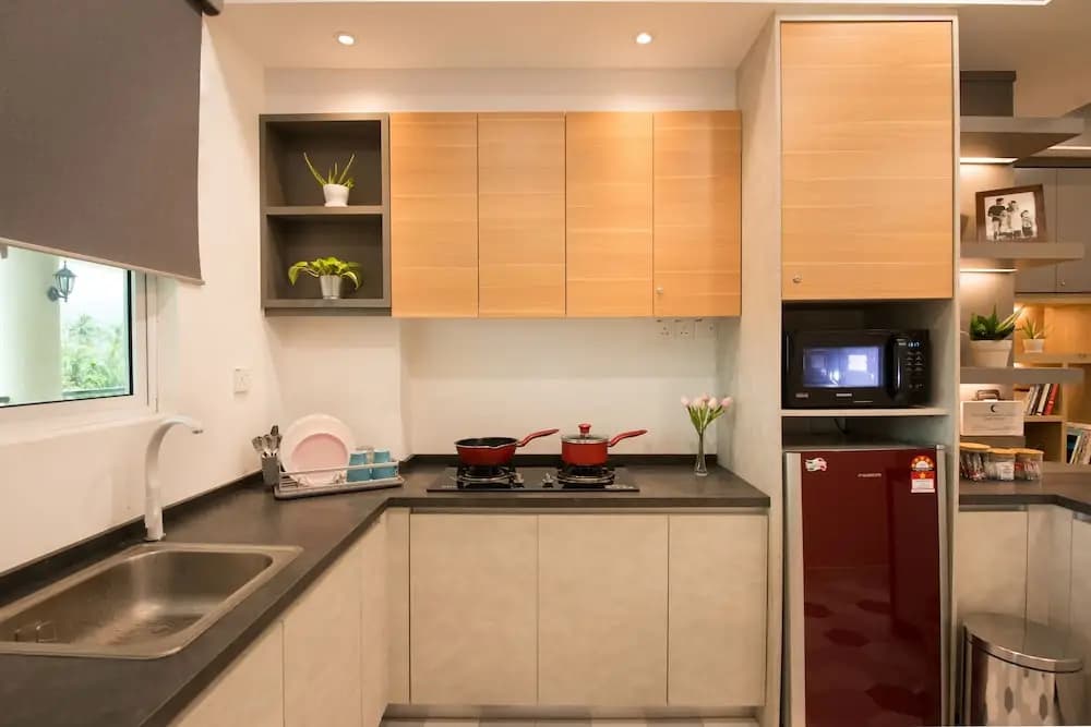 Designer Suite Apartment - photo 35
