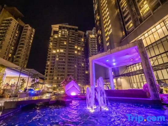 Premium Suites at Jalan Ion Delemen - photo 1