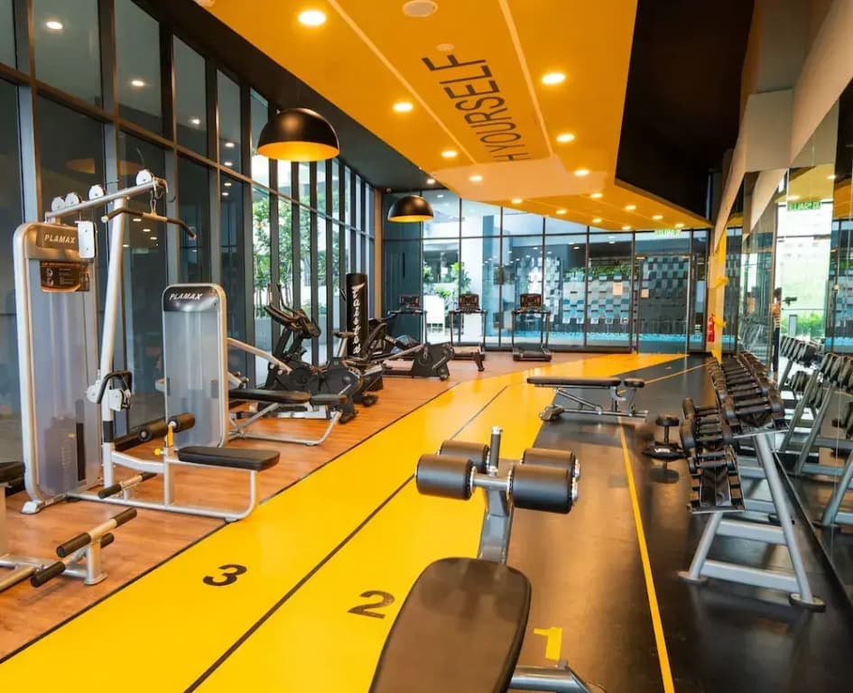Neu Suites 3rdNvenue by Perfect Host - photo 23