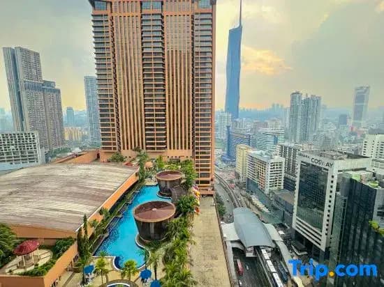 KL Bintang Suites @ Times Square - photo 49