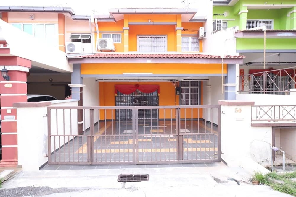 OYO Homes 90575 C.k Bahau Homestay - photo 1