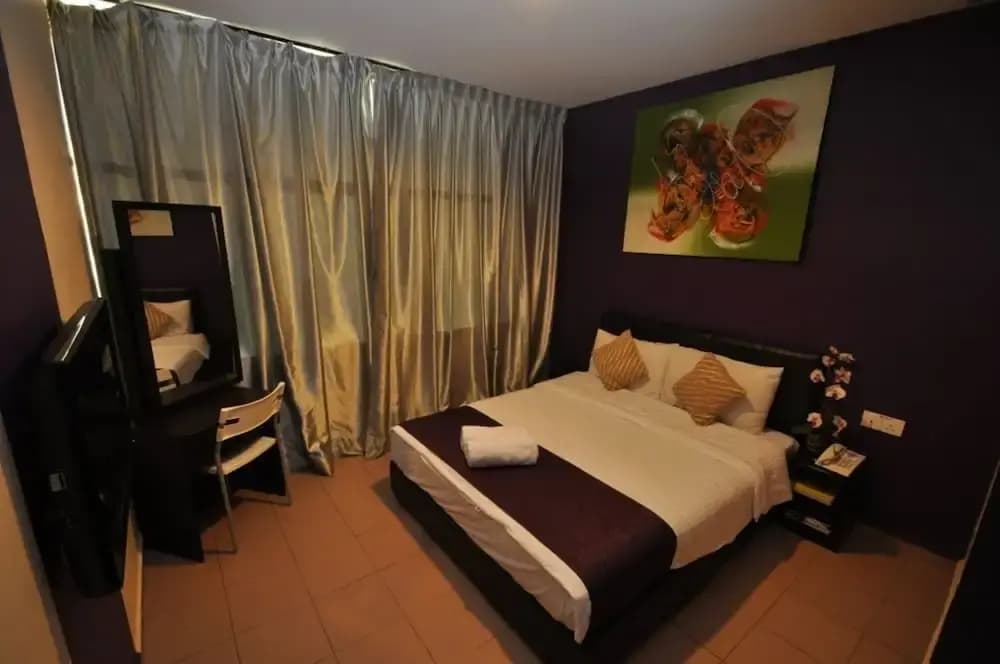 Biz Hotel - photo 3