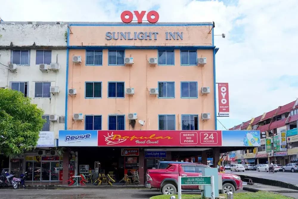 OYO 44051 Sunlight Inn - photo 1