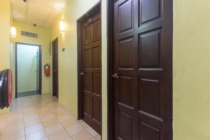 OYO 943 3Gs Hotel - photo 13