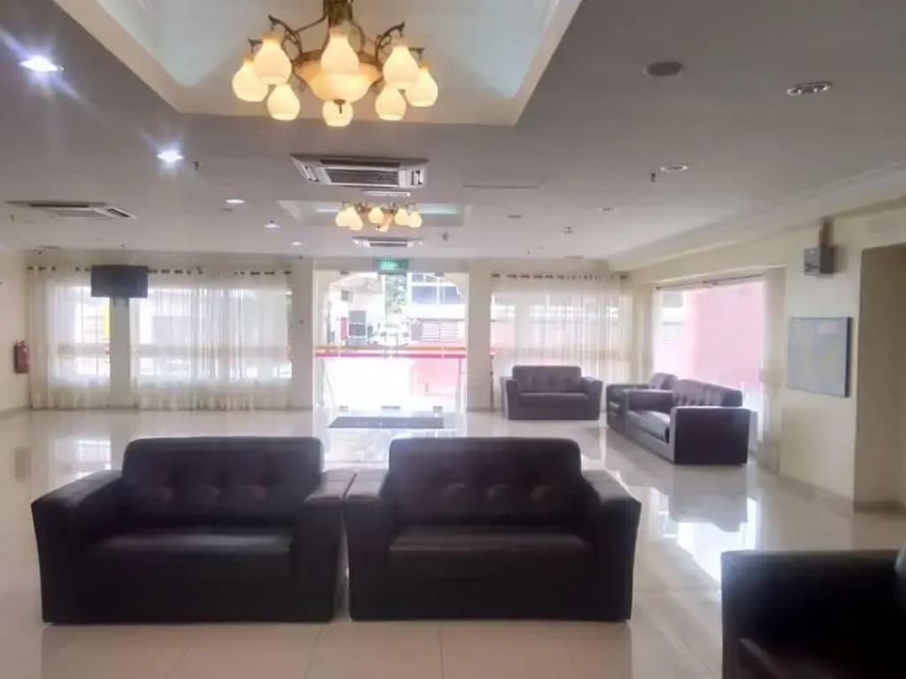 Hotel Mewah Impiana - photo 14