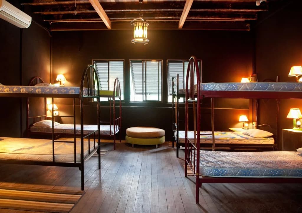 The Radioman Heritage Hostel - photo 7
