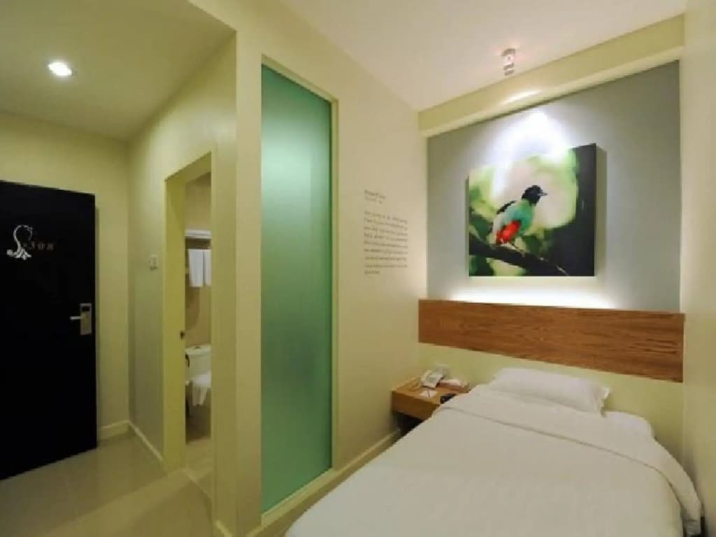 KK Suites Hotel - photo 6