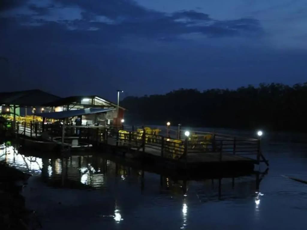 SPOT ON 90012 Cerana Villa Resort & Medan Ikan Bakar - photo 11