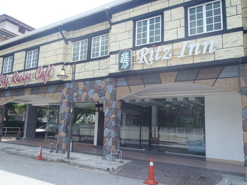 Lumut Suites - photo 24