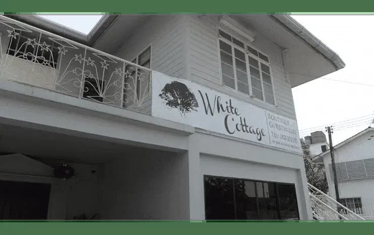 White Cottage - photo 1