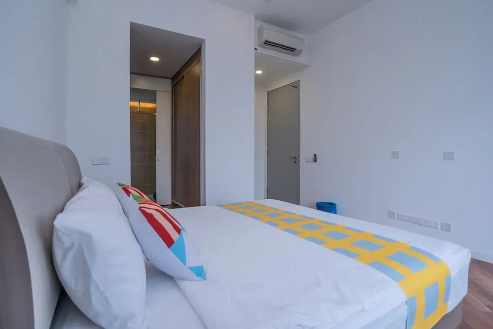 OYO Home 89725 Beautiful 3br Grand Medini - photo 19