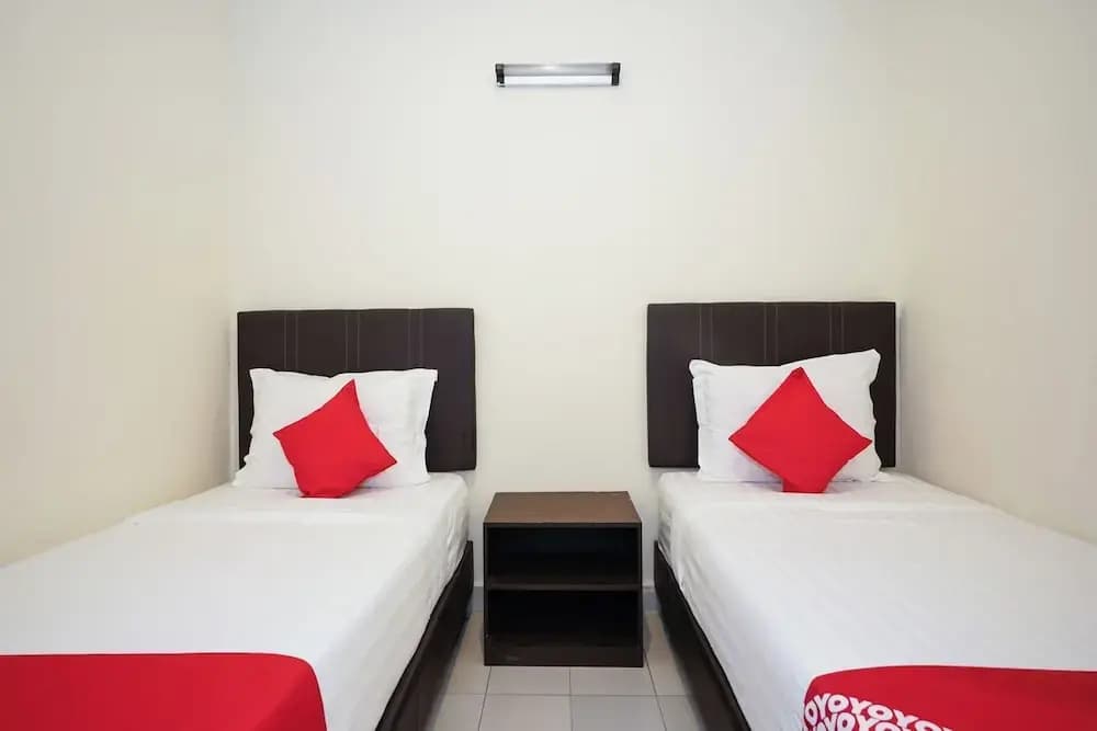 Dancenter Near Petronas Kampung Koh, Jj Hotel - photo 25