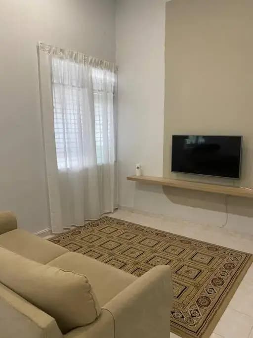 Tokmi retreat home with spacious garden - photo 12