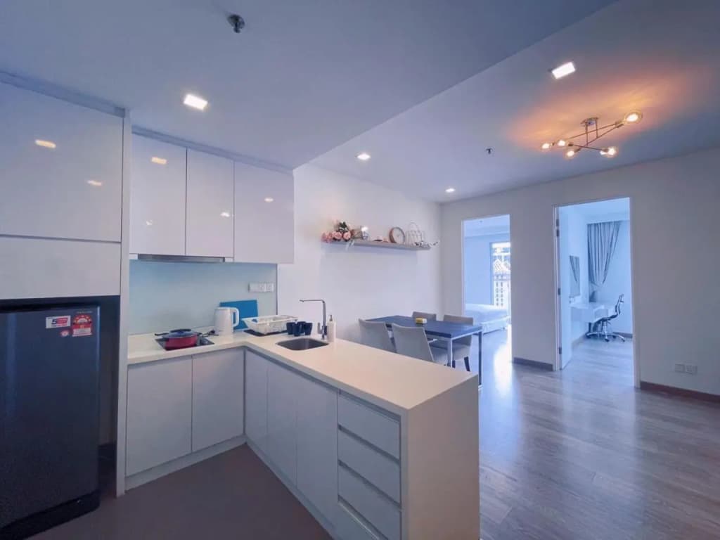 6PAX SUITES KL CITY Pavilion at Bukit Bintang NETFLIX & WIFI - photo 19