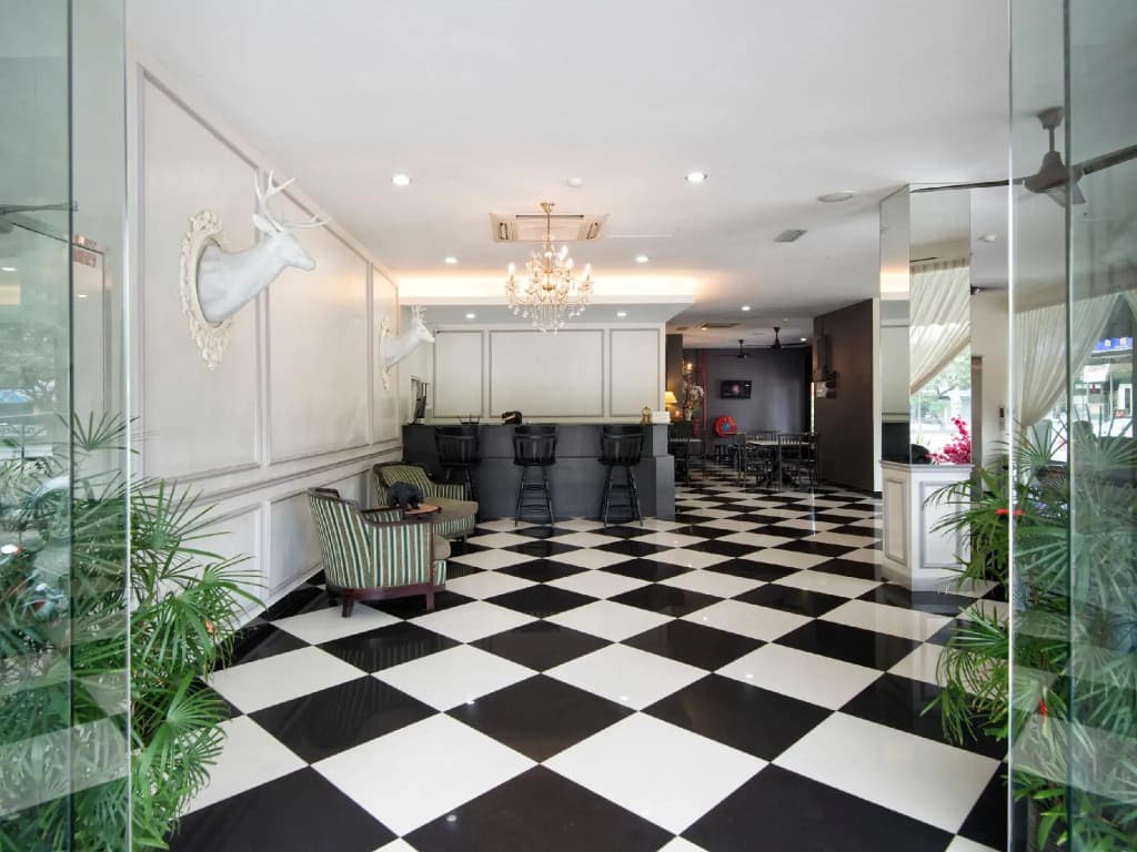 Luscious Hotel - photo 9