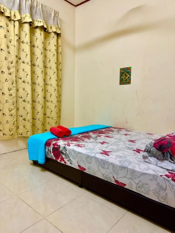 Homestay Selesa KKI 2 Guest House - photo 1