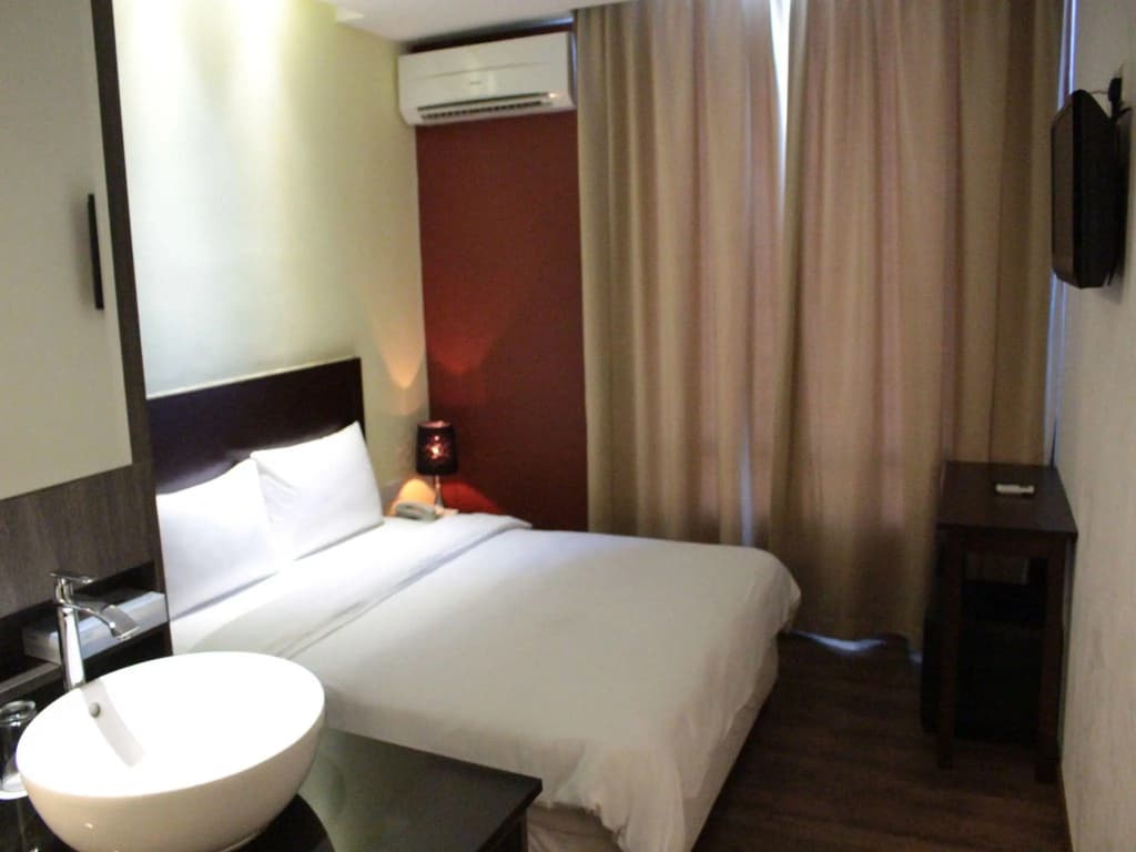 Zotel Hotel - photo 12
