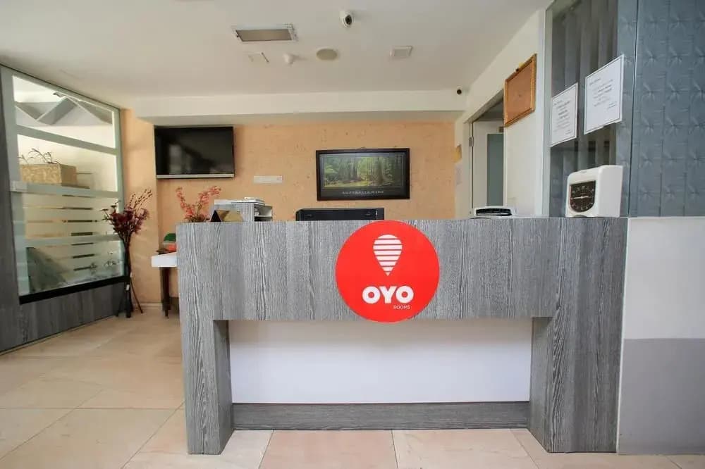 OYO 124 Hotel Seniman Sentul - photo 18