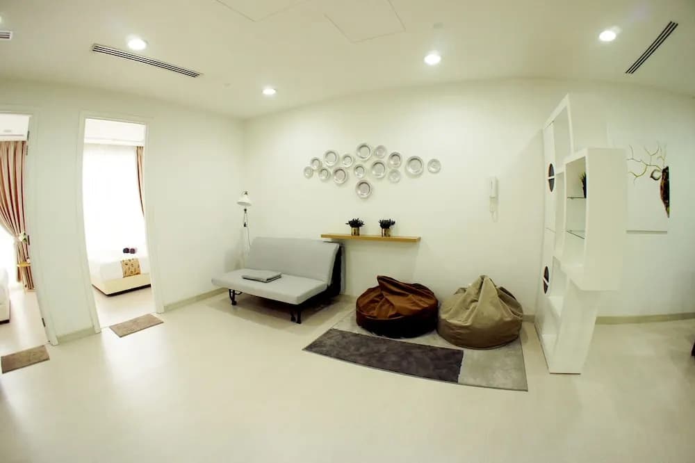 Binjai 8 KLCC @ De Space Suite - photo 2