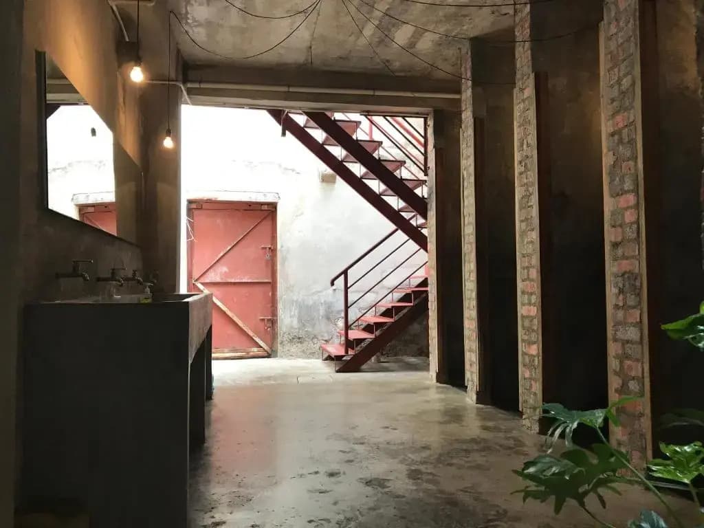 The Frame Guesthouse - Hostel - photo 16