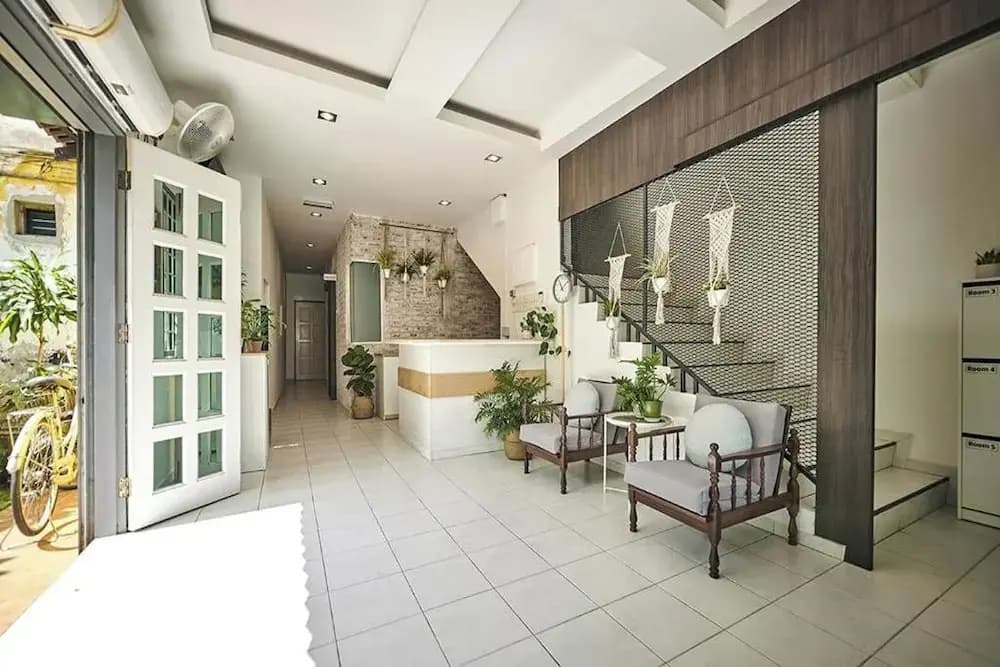 Sleepy Nomad Hostel - photo 2