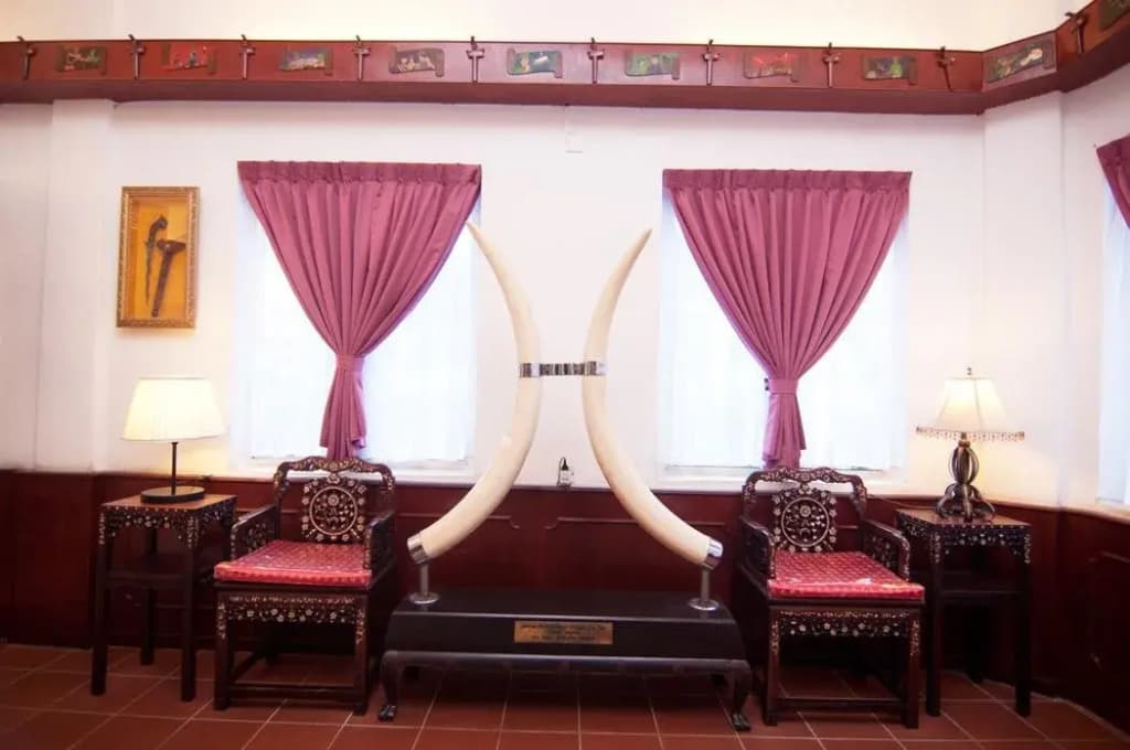 Shah's Beach Resort - photo 11