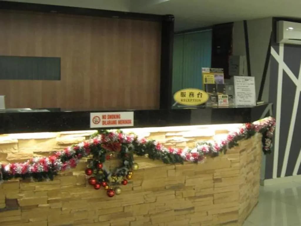 Casuarina Hotel - photo 21