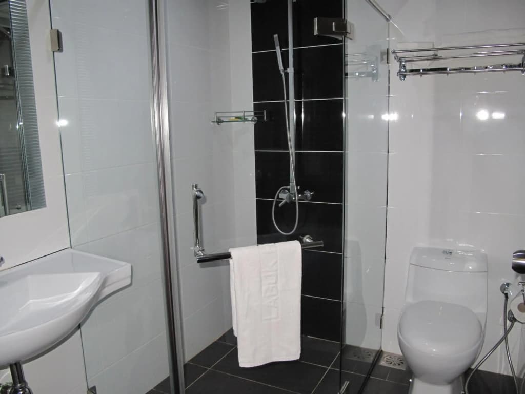 Labuk Hotel - photo 7