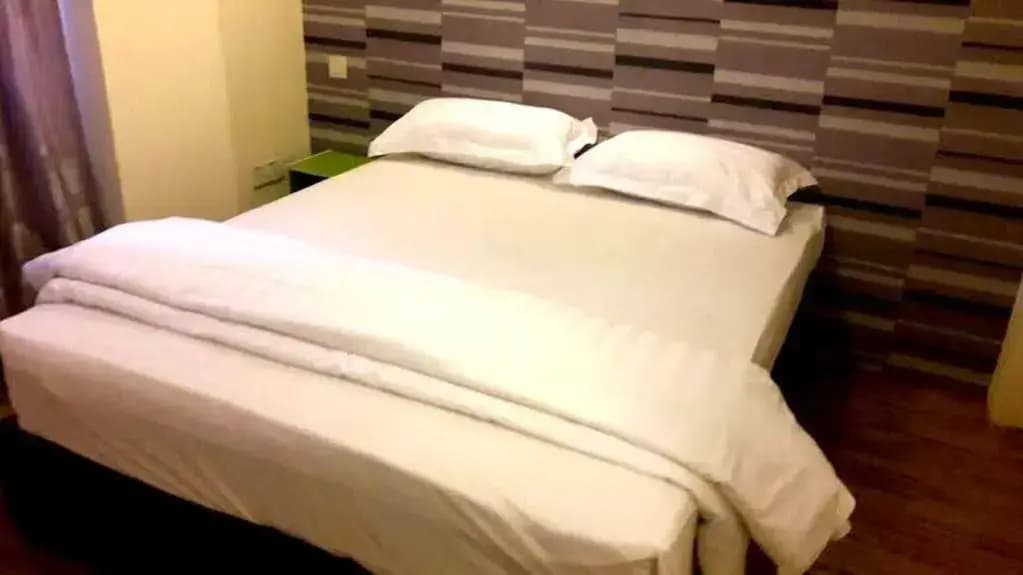 My Family Hotel - photo 5
