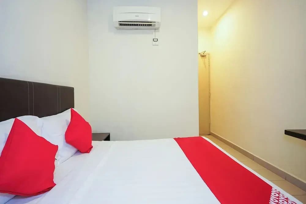 Dancenter Near Petronas Kampung Koh, Jj Hotel - photo 19