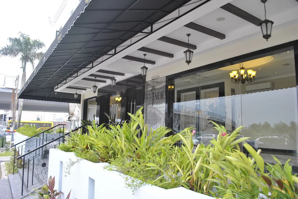 The Grand Jade Hotel - photo 23