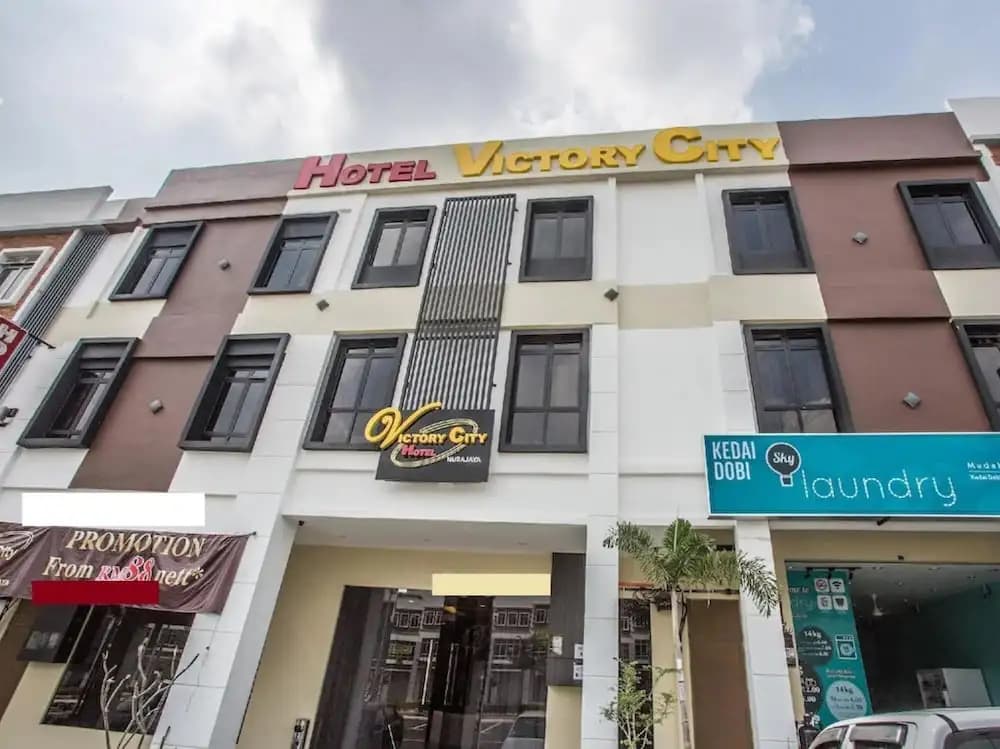 Victory City Hotel Crystal Bay - photo 1