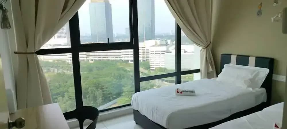 Mid Valley Megamall View Southkey Mosaic 3BR 2FREE By Natol - photo 2