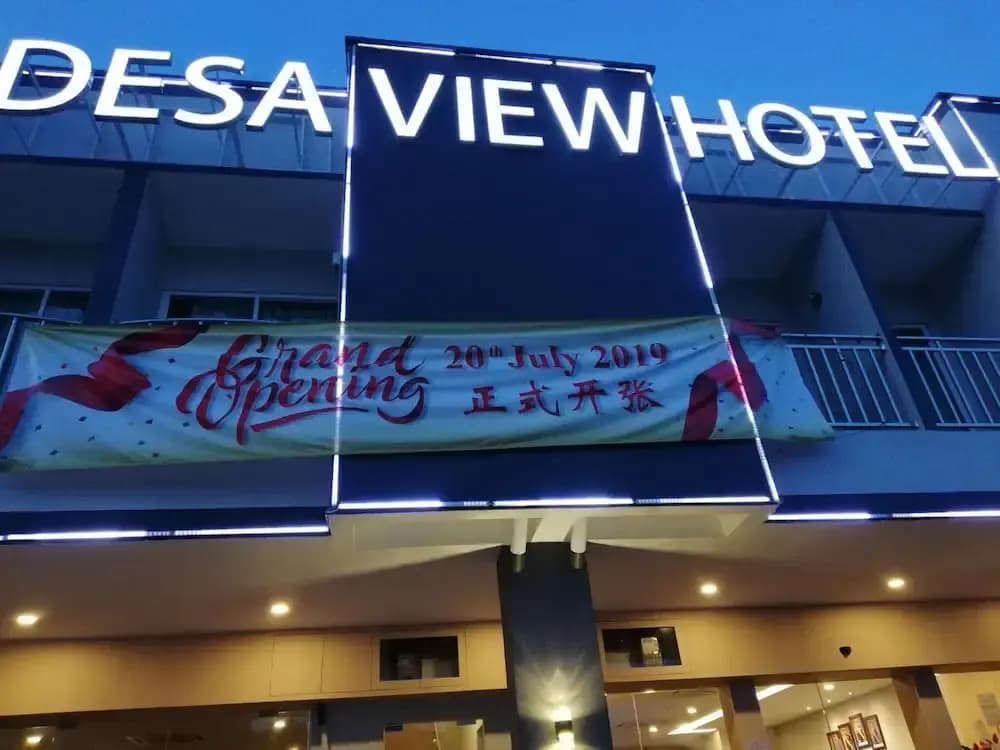 Desa View Hotel - photo 1