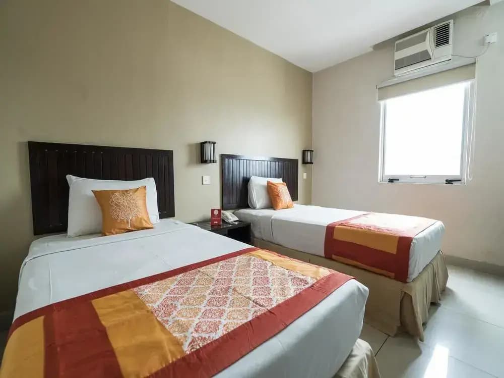 OYO 244 Family Hotel - photo 3
