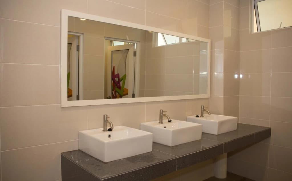 Qlassic Hotel - photo 10