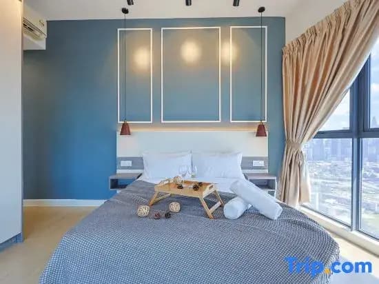 Luxurious TRX Corner Dual Balconies + 2 Bedrooms - photo 11