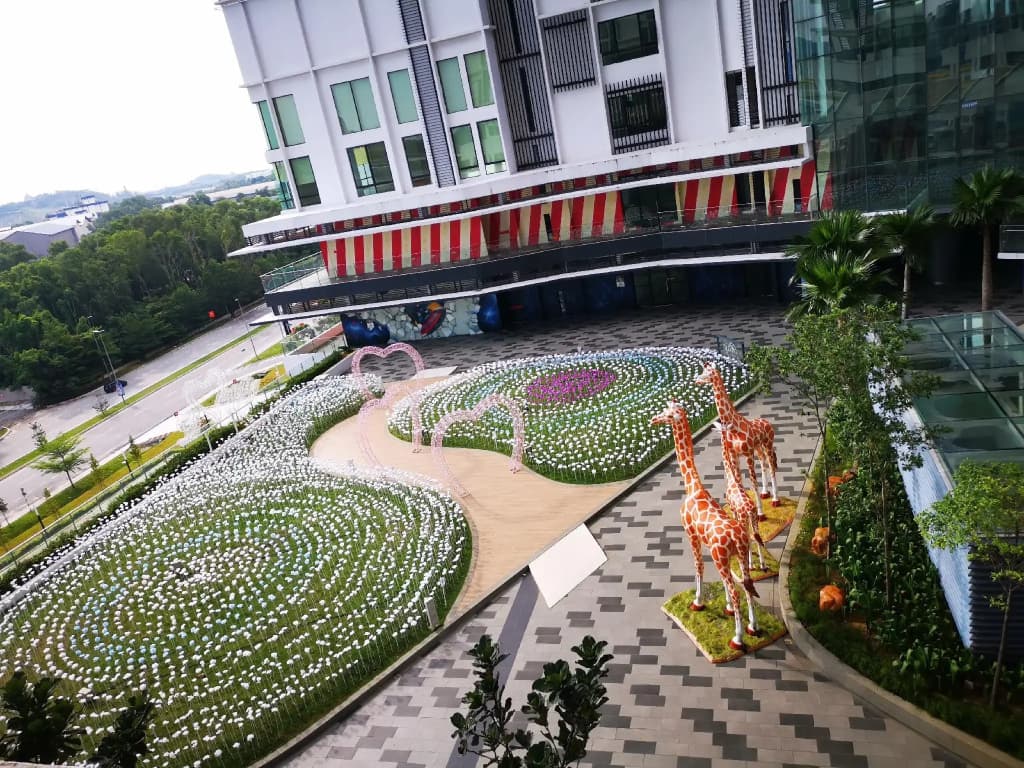 Symphony Suite @ I-City Theme Park - photo 8