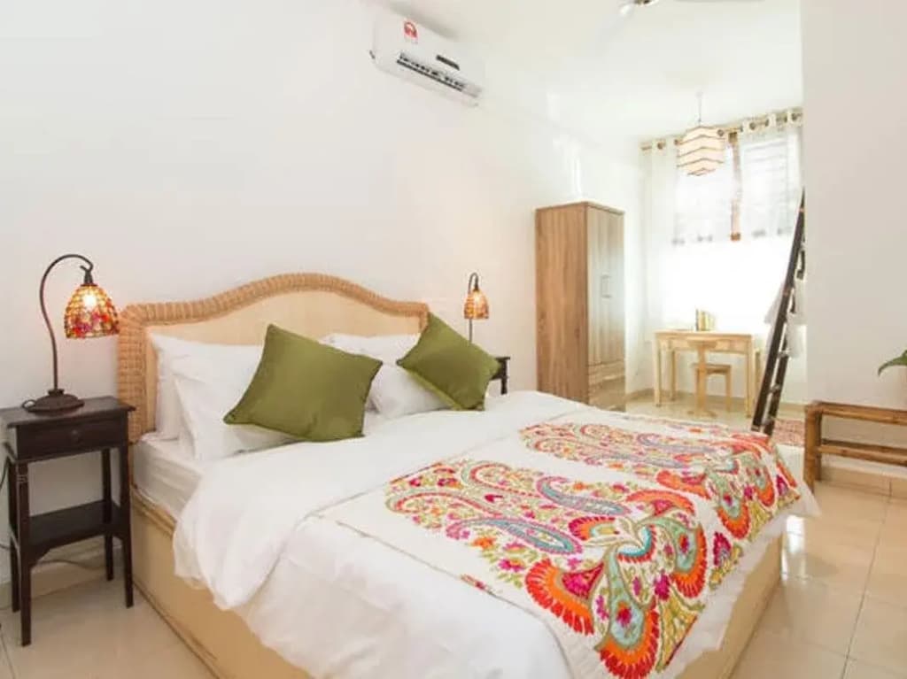 Balik Pulau BookLodge B&B - photo 10