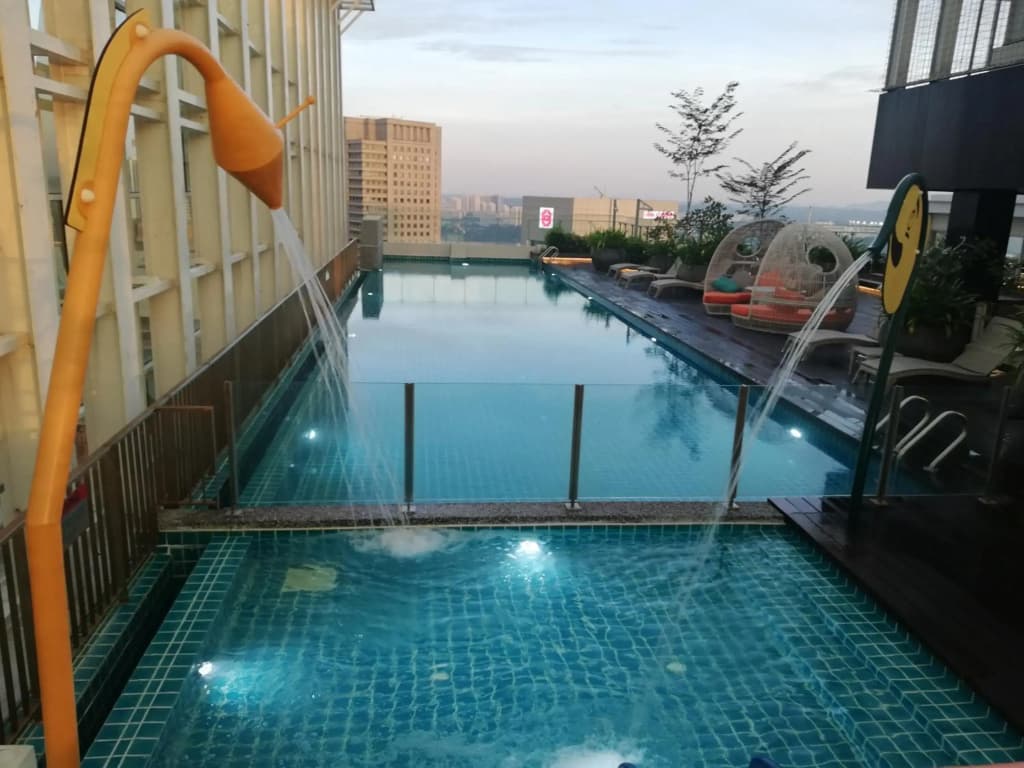 Suasana JB at JB Center Luxury Modern & Rustic 1BR Apt for Bussiness,Vacation trips - photo 19