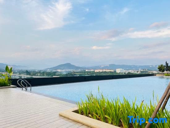 Netizen Residence Bandar Tun Hussein Onn MRT by AsHome - photo 1