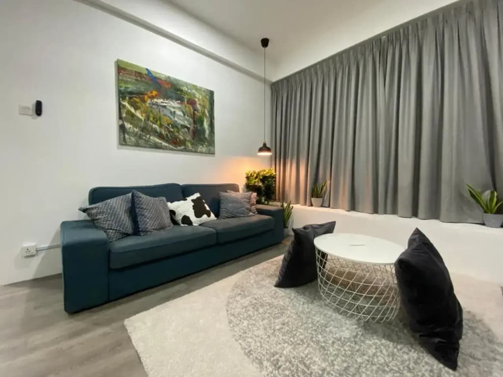 2 bedrooms surrounding natural View and pool - photo 3