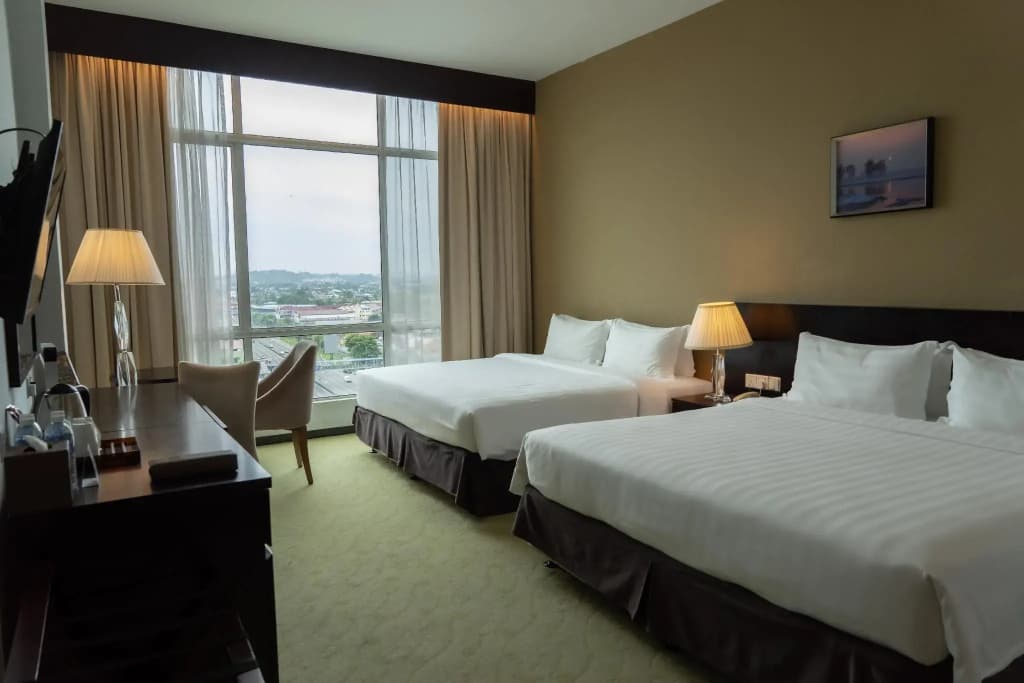 Pan Borneo Hotel Kota Kinabalu - photo 46