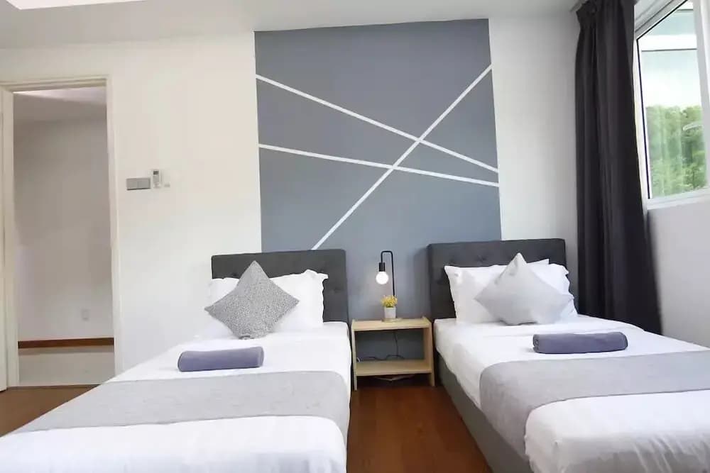 YO.OM Families Luxury Condo Gateway 6 Pax - photo 16