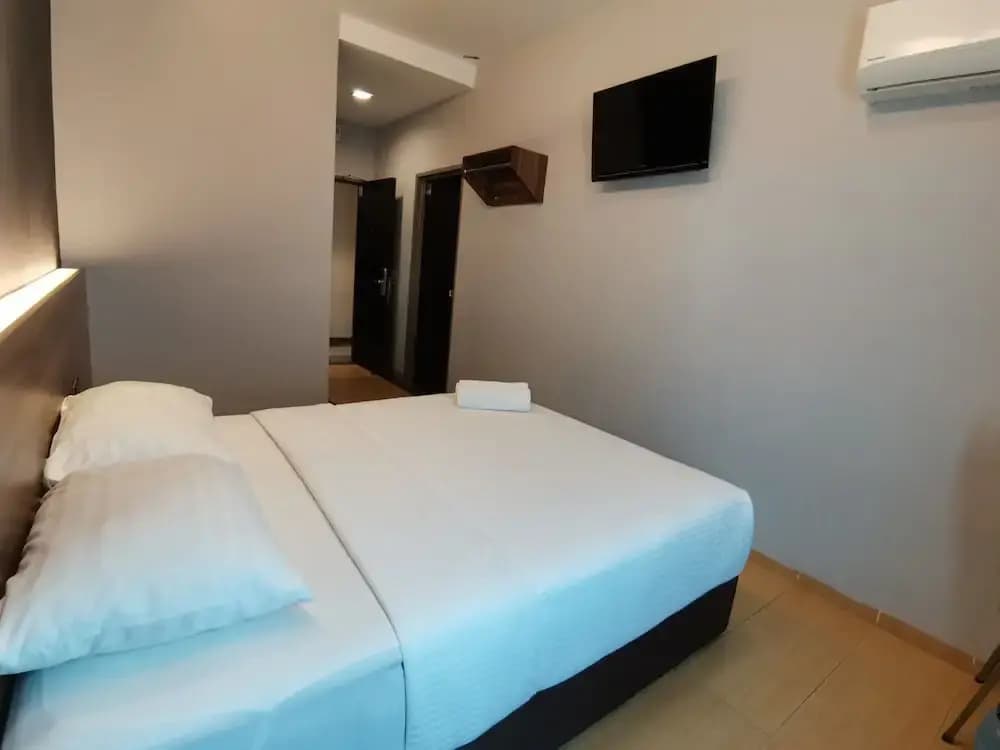 OYO 89443 Lumut Hotel - photo 7